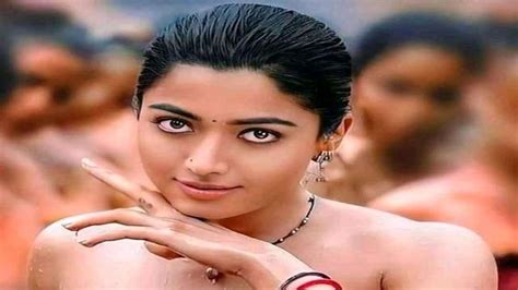 Rashmika Mandannas viral video is an AI deepfake,。